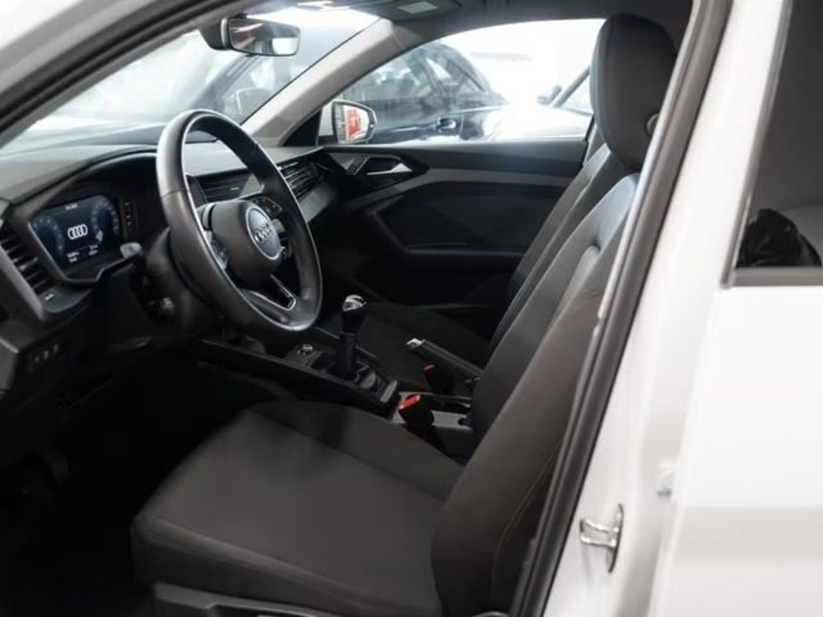 Audi A1 Sportback Sportback 25 1.0 tfsi Business (5)