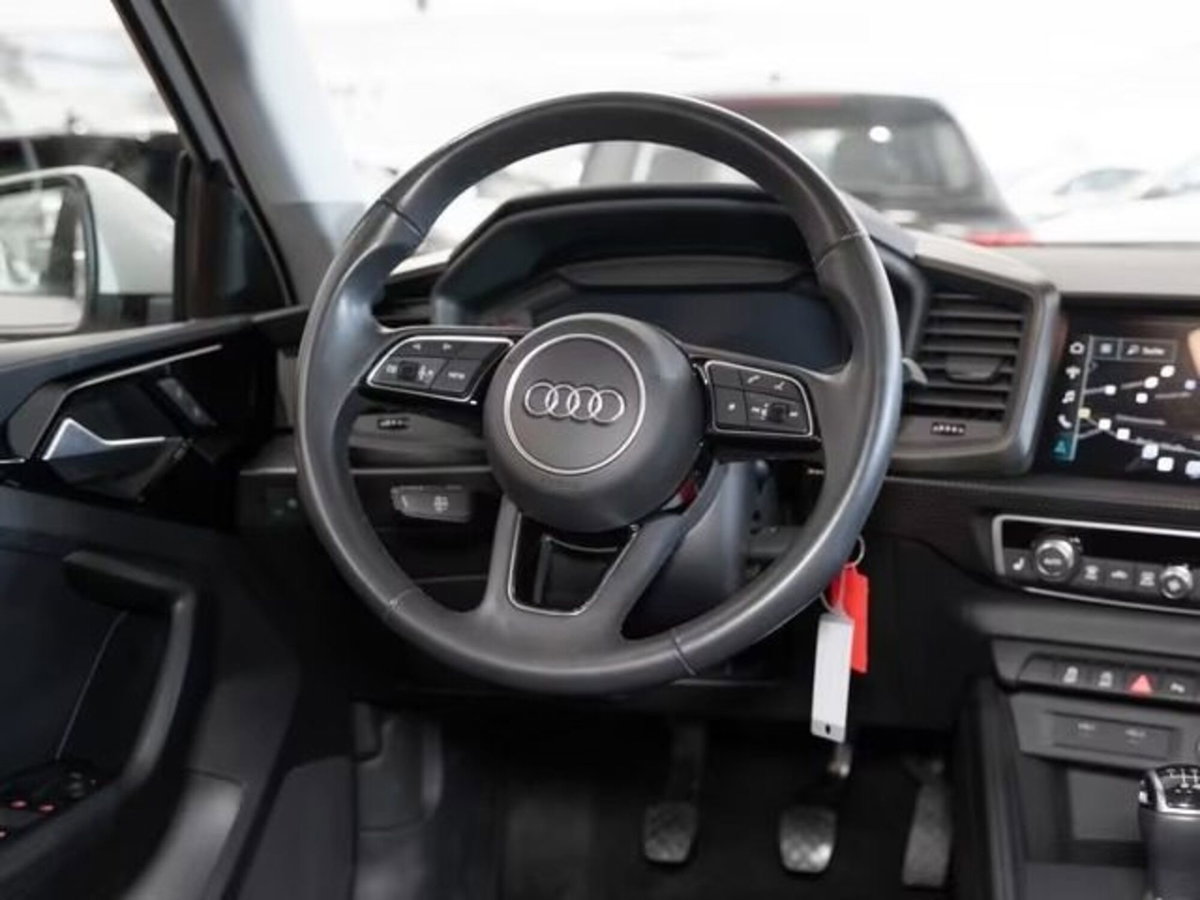 Audi A1 Sportback Sportback 25 1.0 tfsi Business (6)
