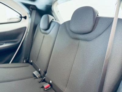 Toyota Aygo X 1.0 Active 72cv (13)