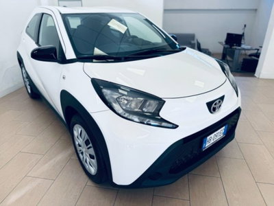 Toyota Aygo X 1.0 Active 72cv (3)