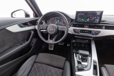 Audi A4 Avant 40 TDI quattro S tronic S line edition (8)