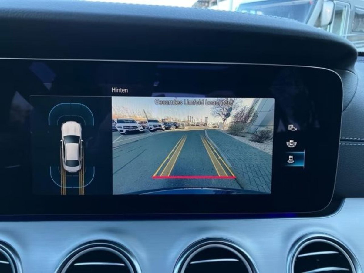 Mercedes-Benz Classe E 220 d Mild hybrid 4Matic Auto Premium Plus (16)