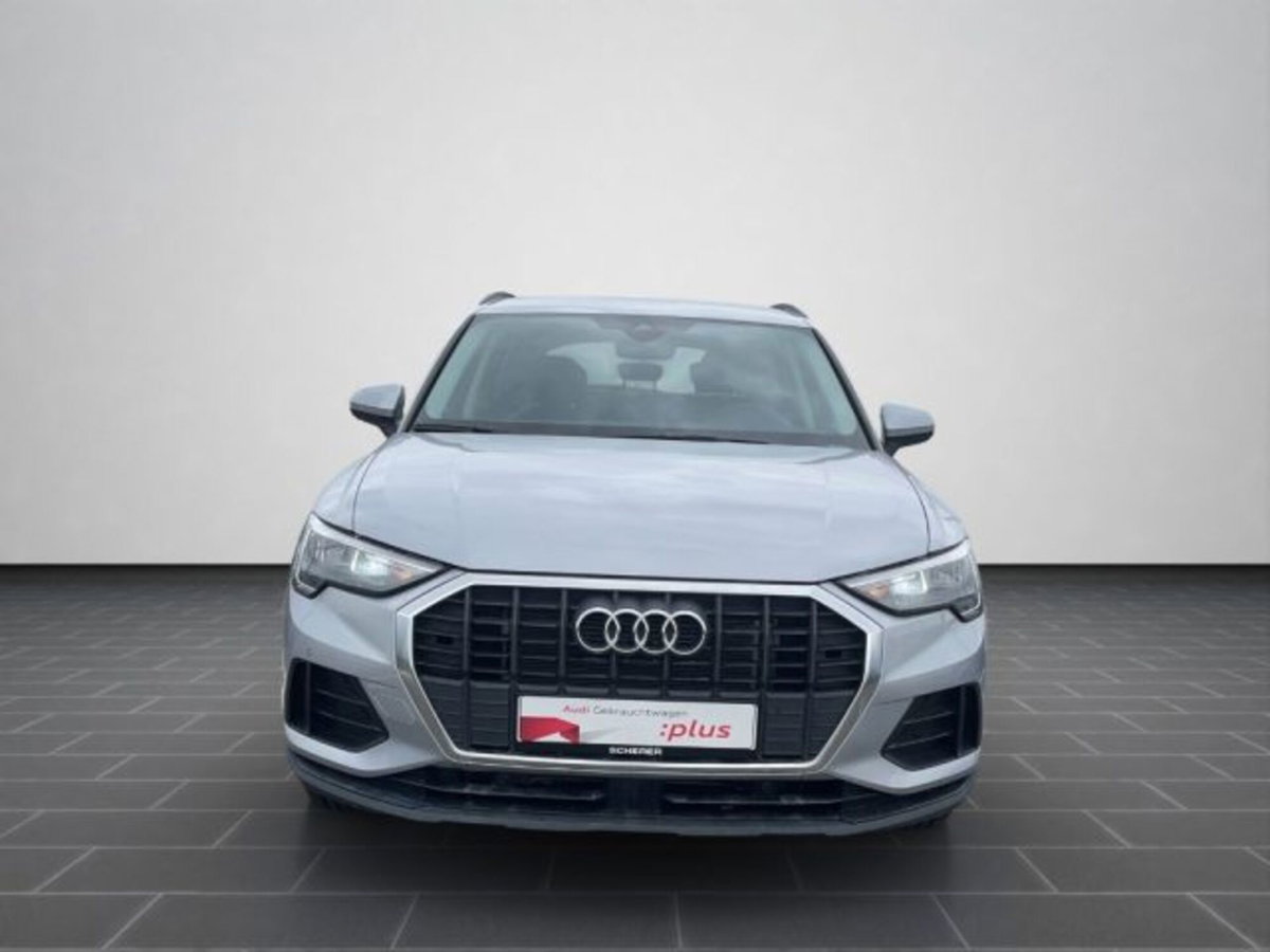 Audi Q3 35 TDI quattro S tronic Business (2)