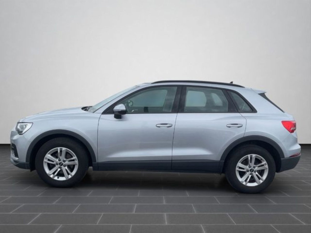 Audi Q3 35 TDI quattro S tronic Business (5)