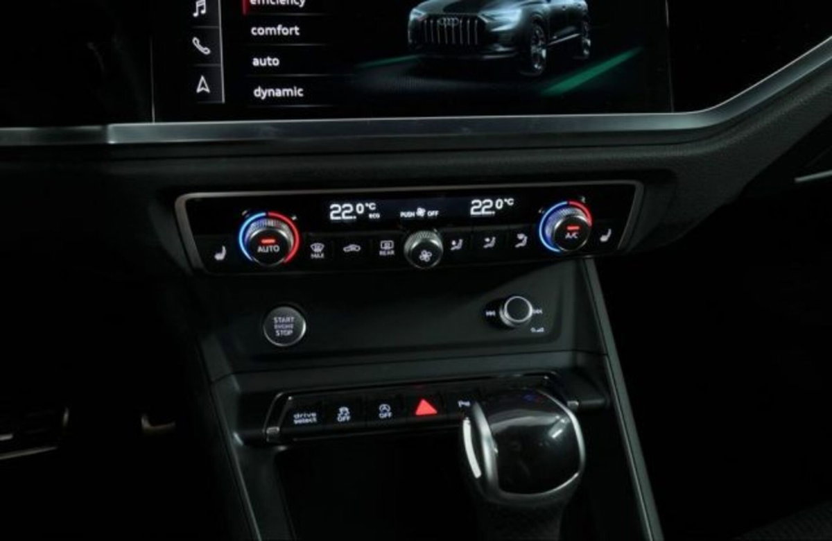 Audi Q3 45 TFSI quattro S tronic S line edition (12)