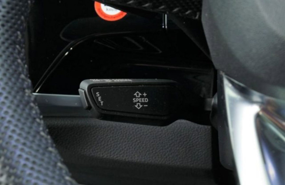 Audi Q3 45 TFSI quattro S tronic S line edition (14)