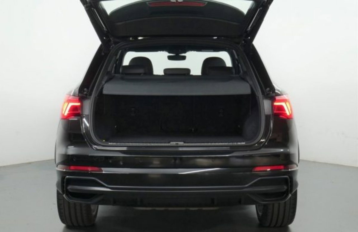 Audi Q3 45 TFSI quattro S tronic S line edition (19)