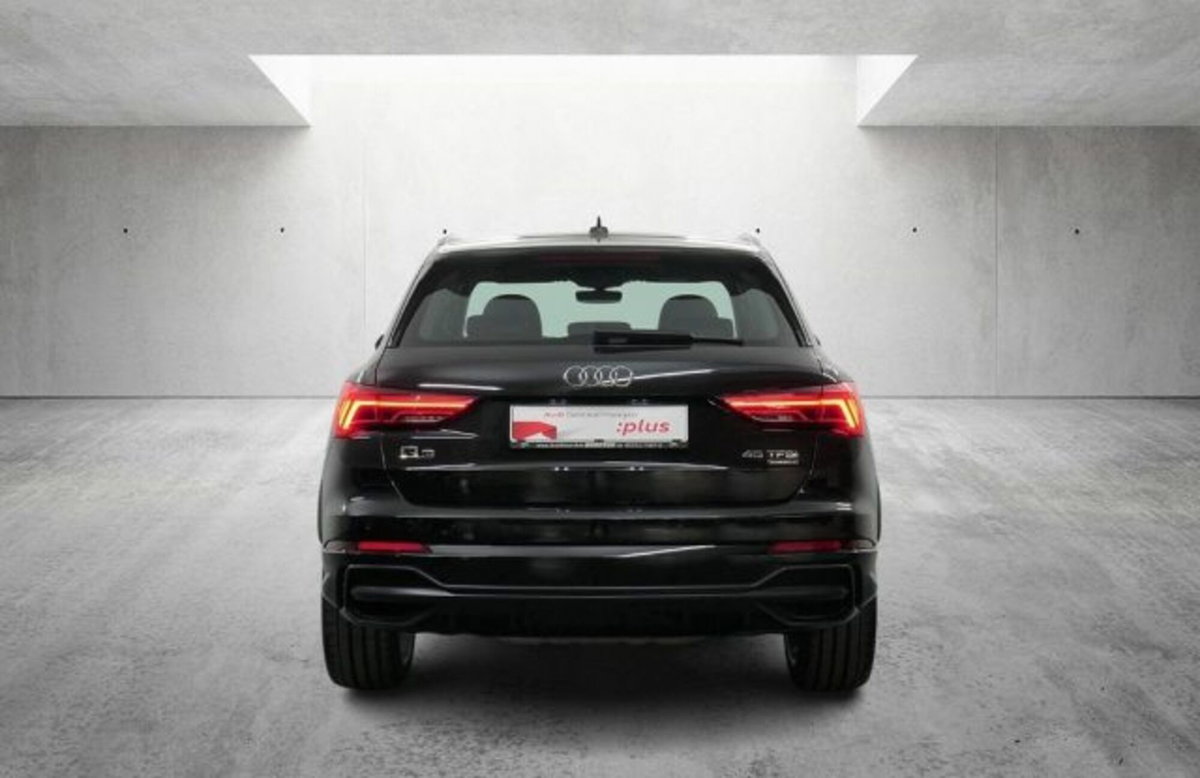 Audi Q3 45 TFSI quattro S tronic S line edition (5)