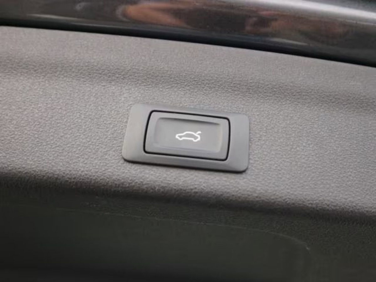 Audi A6 40 2.0 TDI S tronic Business (18)