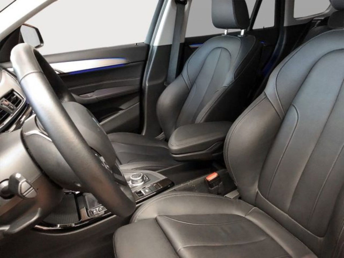 BMW X1 sDrive20d Sport Line (11)
