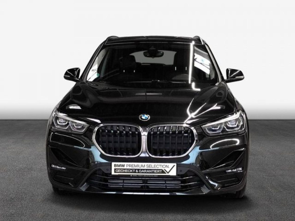 BMW X1 sDrive20d Sport Line (3)
