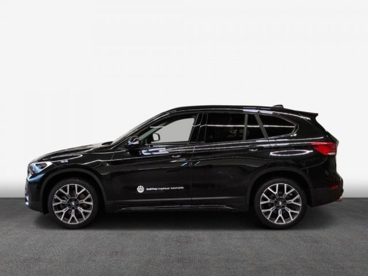 BMW X1 sDrive20d Sport Line (4)