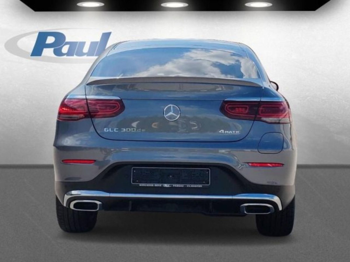 Mercedes-Benz GLC SUV 300 de 4Matic Plug-in hybrid Premium Plus (4)