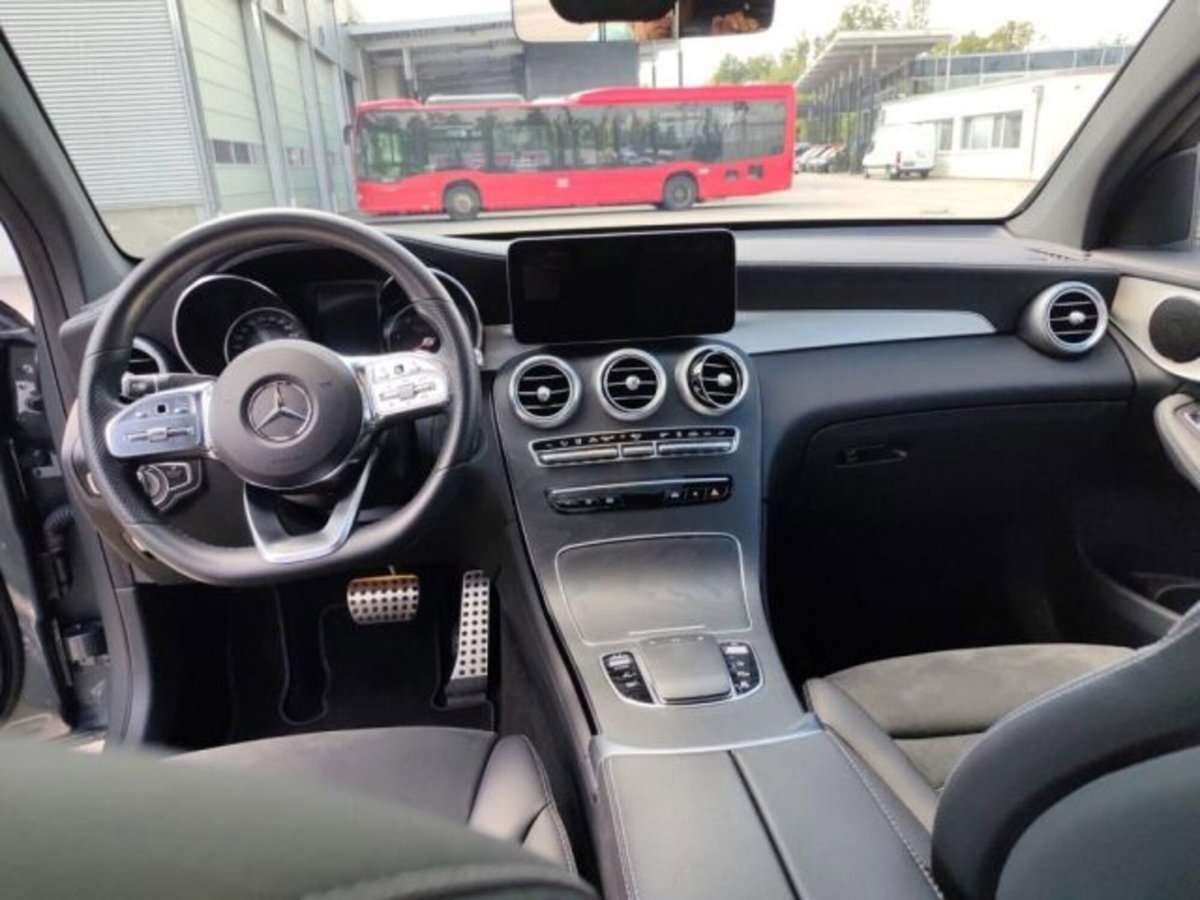 Mercedes-Benz GLC SUV 300 de 4Matic Plug-in hybrid Premium Plus (7)