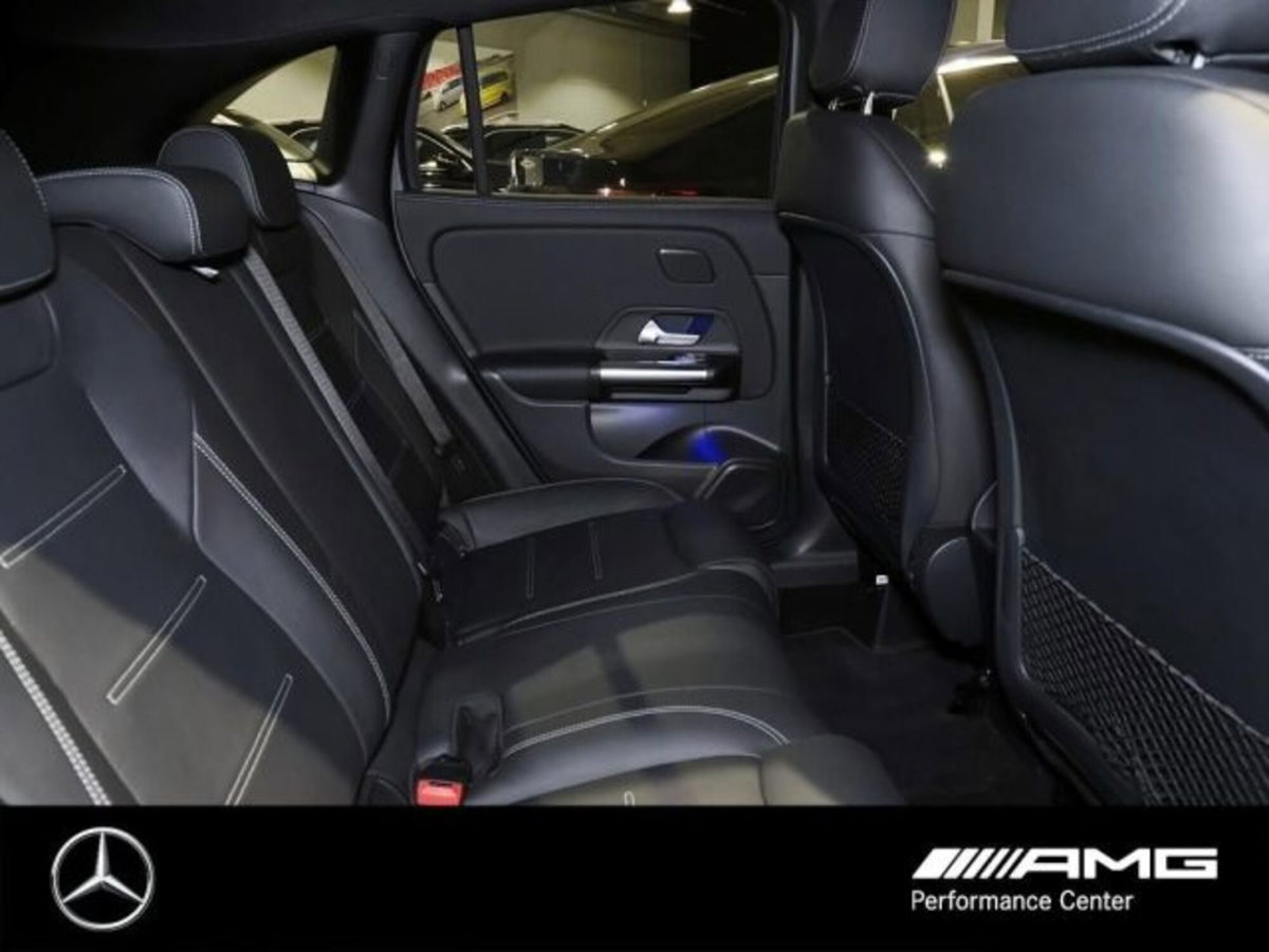 Mercedes-Benz GLA SUV 200 d AMG Line Premium Plus 4matic auto (12)