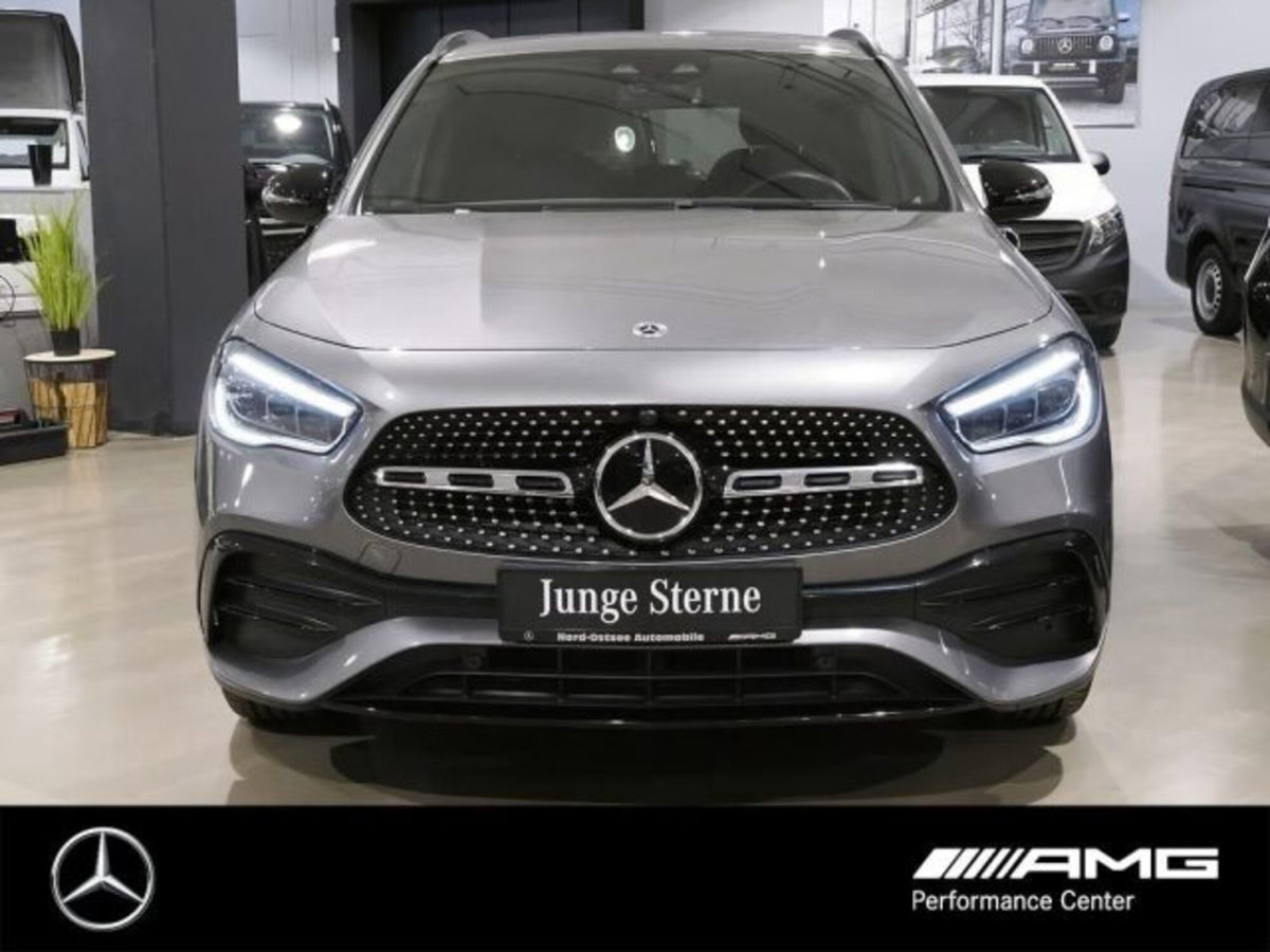 Mercedes-Benz GLA SUV 200 d AMG Line Premium Plus 4matic auto (2)