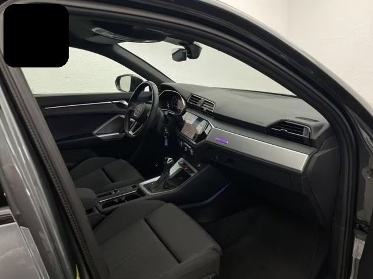Audi Q3 Sportback 35 TDI quattro S tronic S line edition (11)