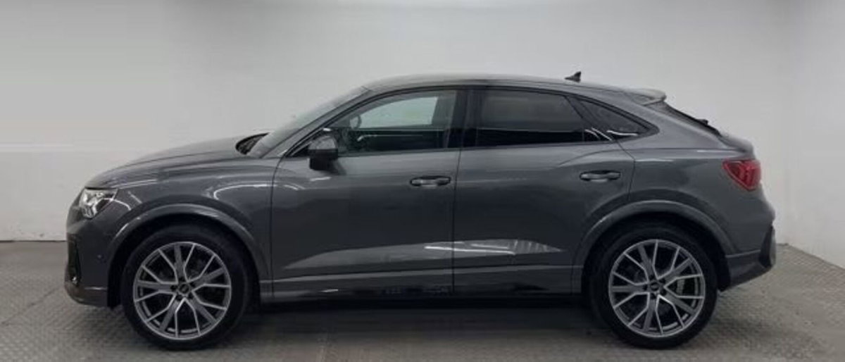 Audi Q3 Sportback 35 TDI quattro S tronic S line edition (2)
