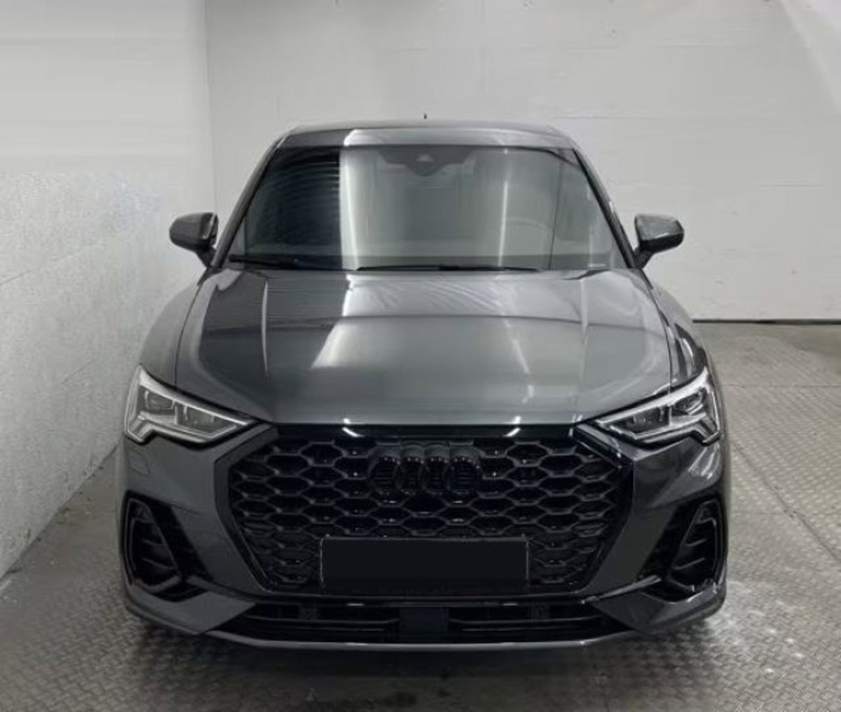Audi Q3 Sportback 35 TDI quattro S tronic S line edition (4)