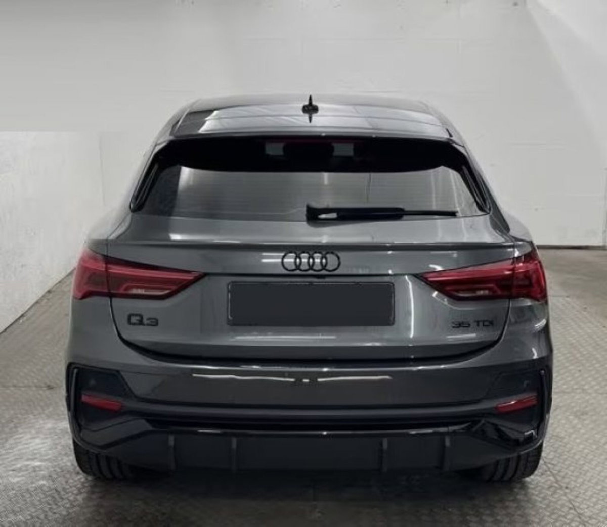 Audi Q3 Sportback 35 TDI quattro S tronic S line edition (5)