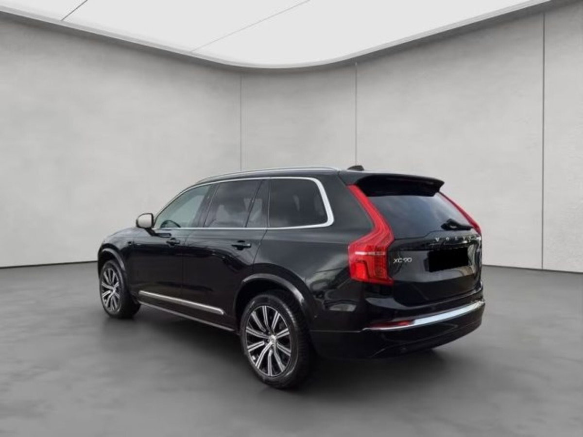 Volvo XC90 B5 (d) AWD automatico 7 posti Plus Bright (4)