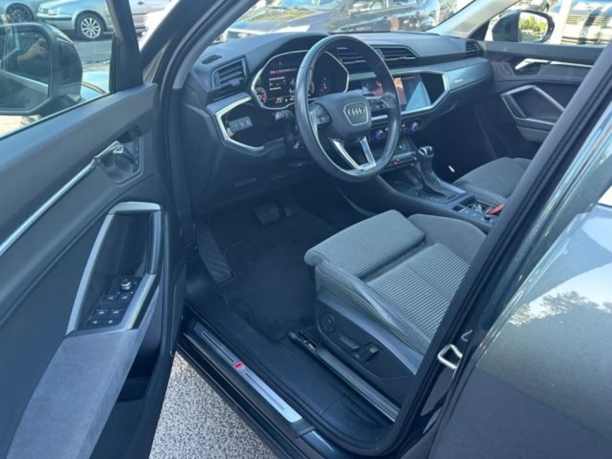 Audi Q3 Sportback 35 TDI S line edition (12)