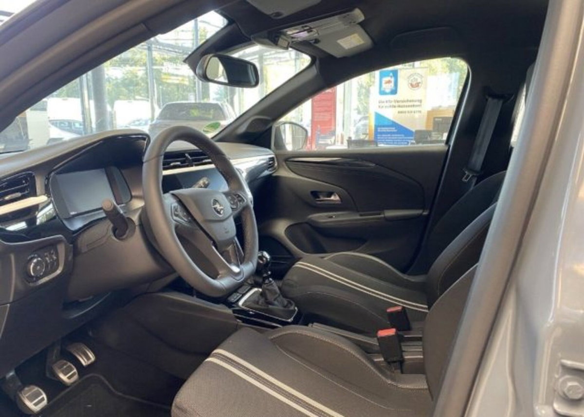 Opel Corsa 1.2 100 CV GS Line + (9)