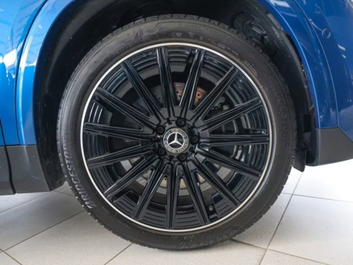 Mercedes-Benz GLA SUV 220 d AMG Line Premium Plus 4matic auto (3)