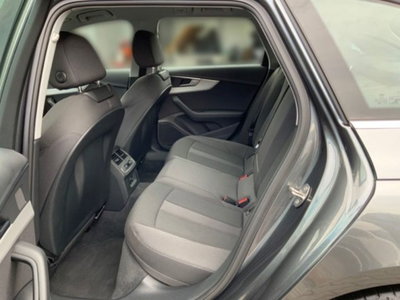 Audi A4 Avant 40 TDI quattro S tronic S line edition (15)