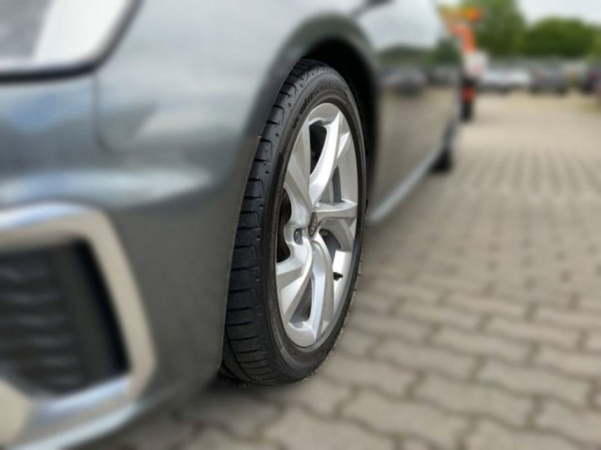Audi A4 Avant 40 TDI quattro S tronic S line edition (8)