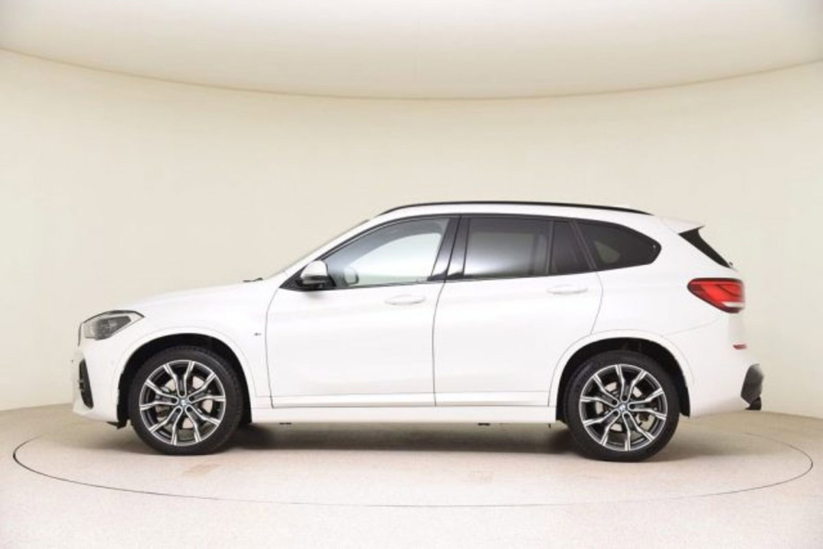 BMW X1 xDrive20d Msport (2)