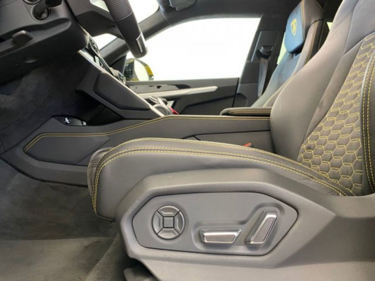 Lamborghini Urus 4.0 (10)