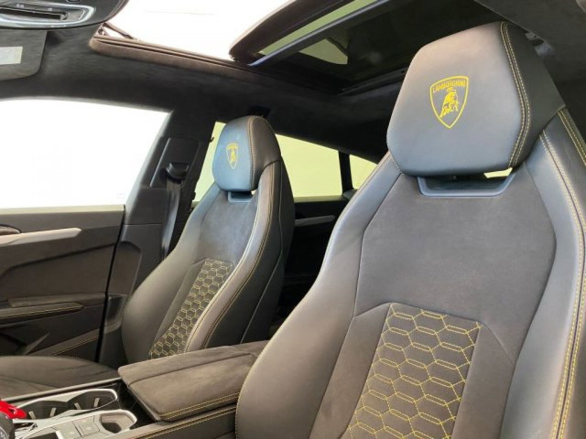 Lamborghini Urus 4.0 (11)