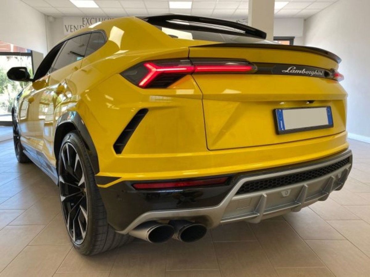 Lamborghini Urus 4.0 (5)