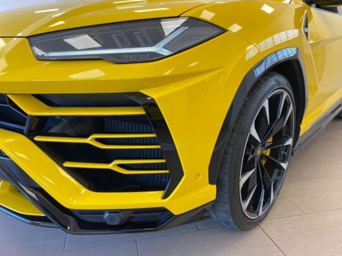 Lamborghini Urus 4.0 (8)