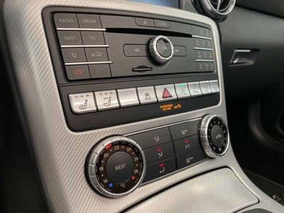 Mercedes-Benz SLC 200 AMG line (14)