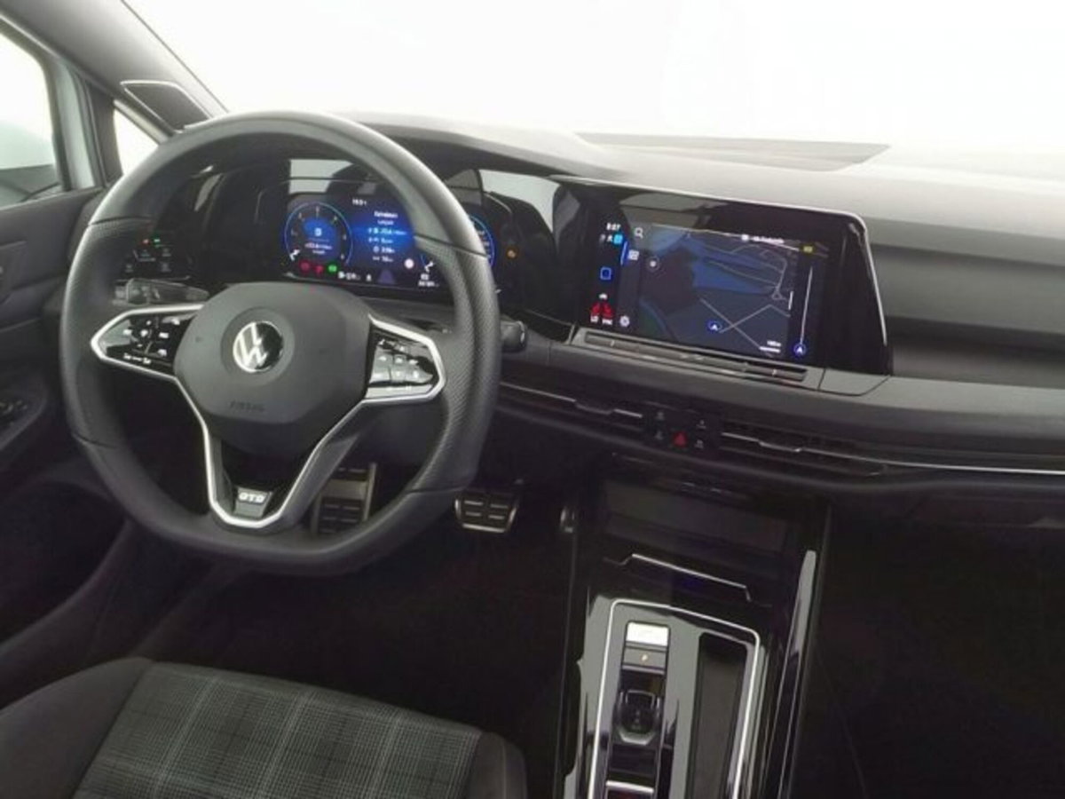 Volkswagen Golf 2.0 TDI GTD DSG (11)