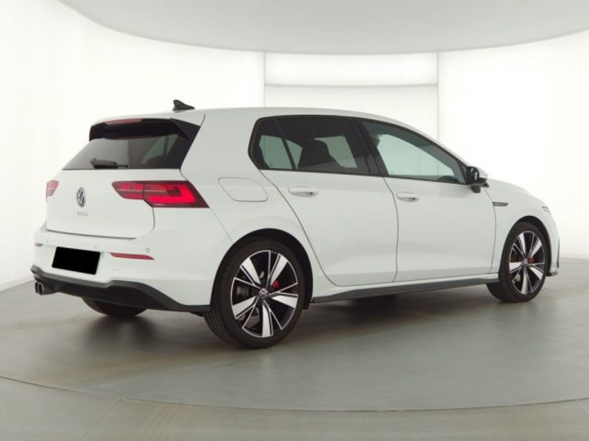 Volkswagen Golf 2.0 TDI GTD DSG (4)