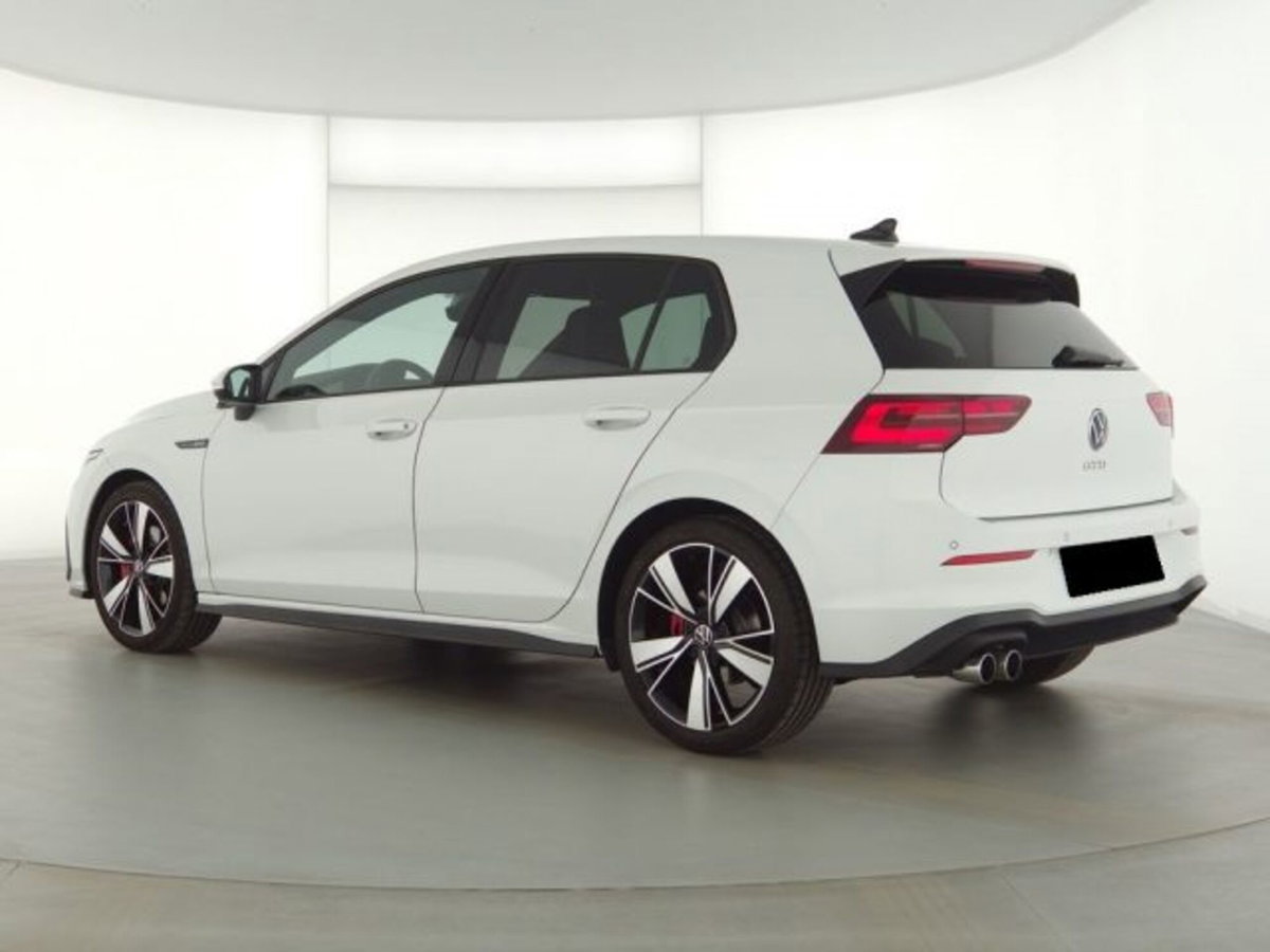 Volkswagen Golf 2.0 TDI GTD DSG (6)