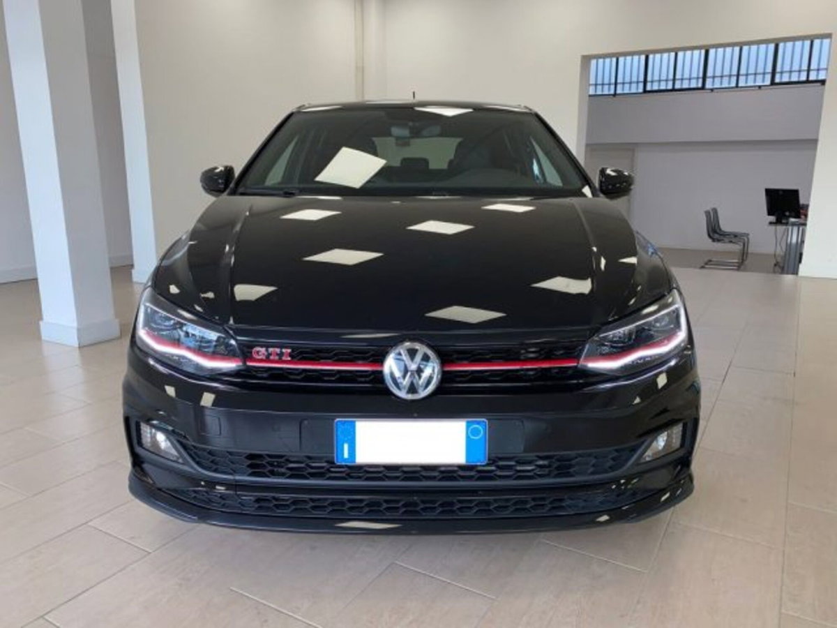 Volkswagen Polo 2.0 TSI DSG GTI BlueMotion Technology (2)