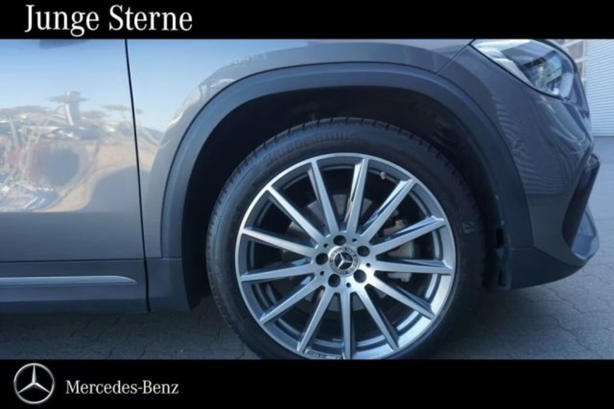 Mercedes-Benz GLA SUV 220 d AMG Line Premium Plus 4matic auto (4)