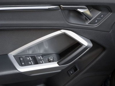 Audi Q3 35 TFSI Business Advanced (10)