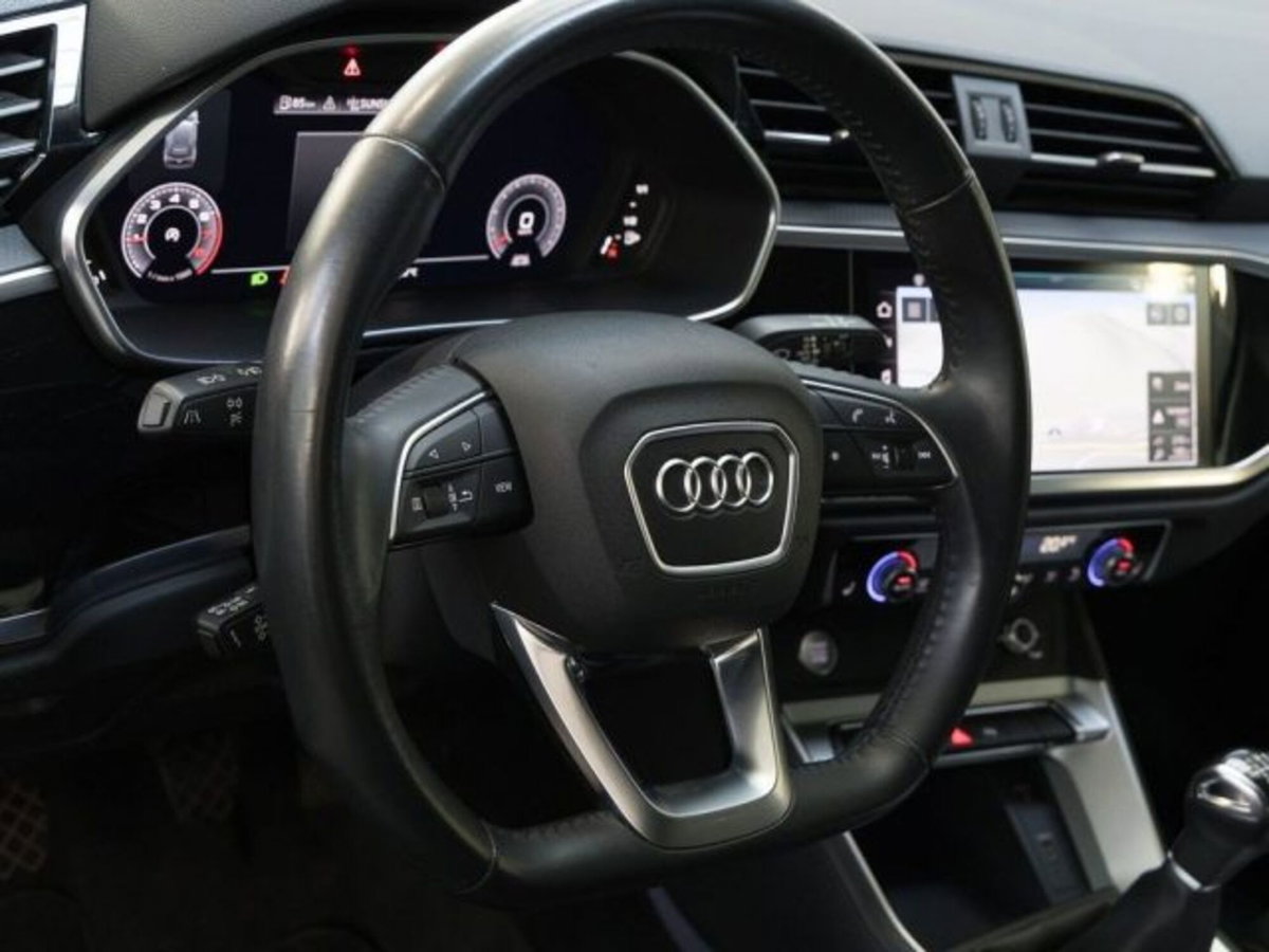 Audi Q3 35 TFSI Business Advanced (8)