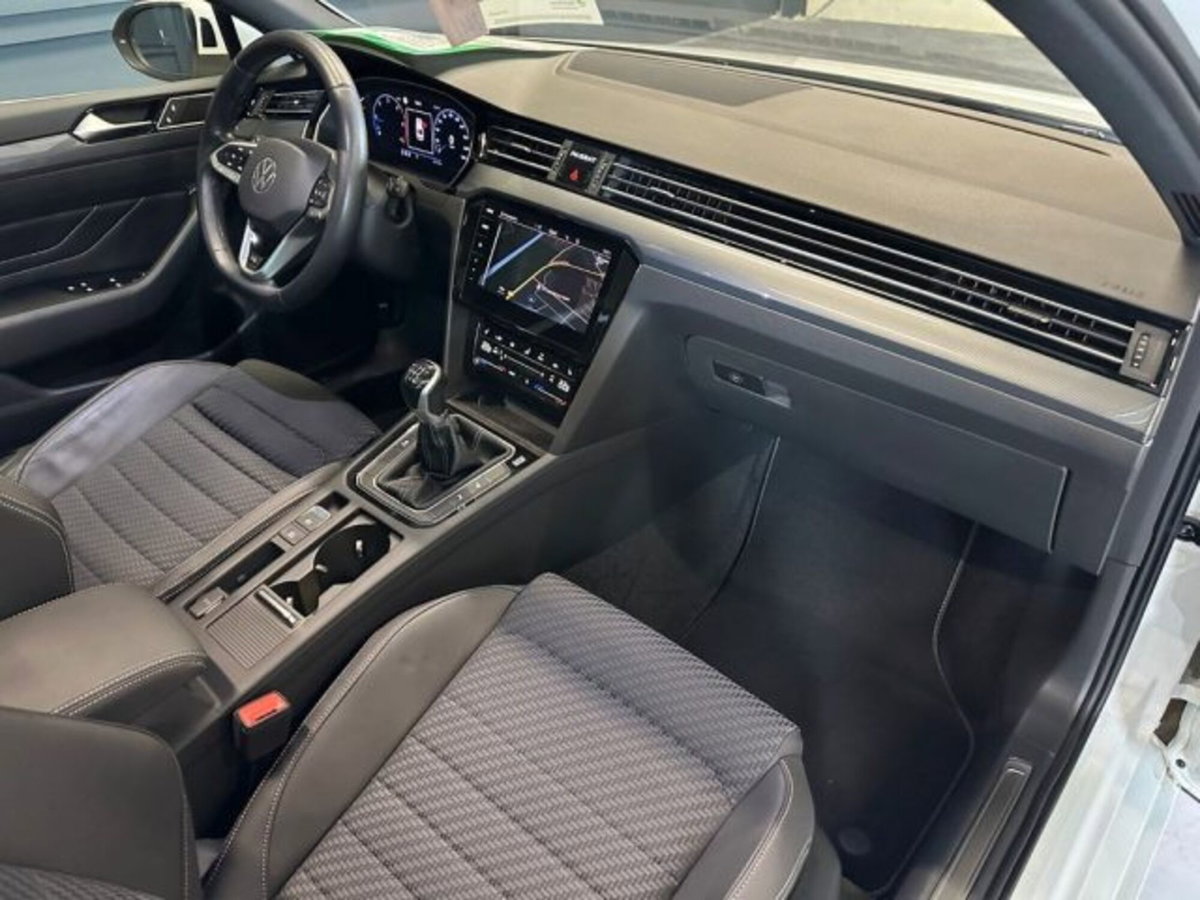 Volkswagen Passat 2.0 TDI SCR DSG Executive BMT (12)
