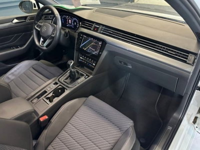 Volkswagen Passat 2.0 TDI SCR DSG Executive BMT (12)