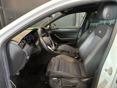 Volkswagen Passat 2.0 TDI SCR DSG Executive BMT (15)