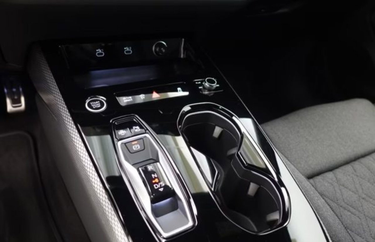 Audi A5 Avant 2.0 e-hybrid S line edition quattro 367cv s-tronic (10)