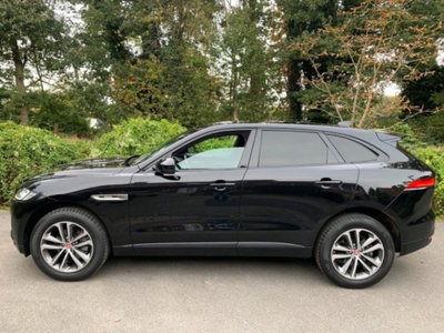 Jaguar F-Pace 2.0 250 CV AWD aut. R-Sport (5)