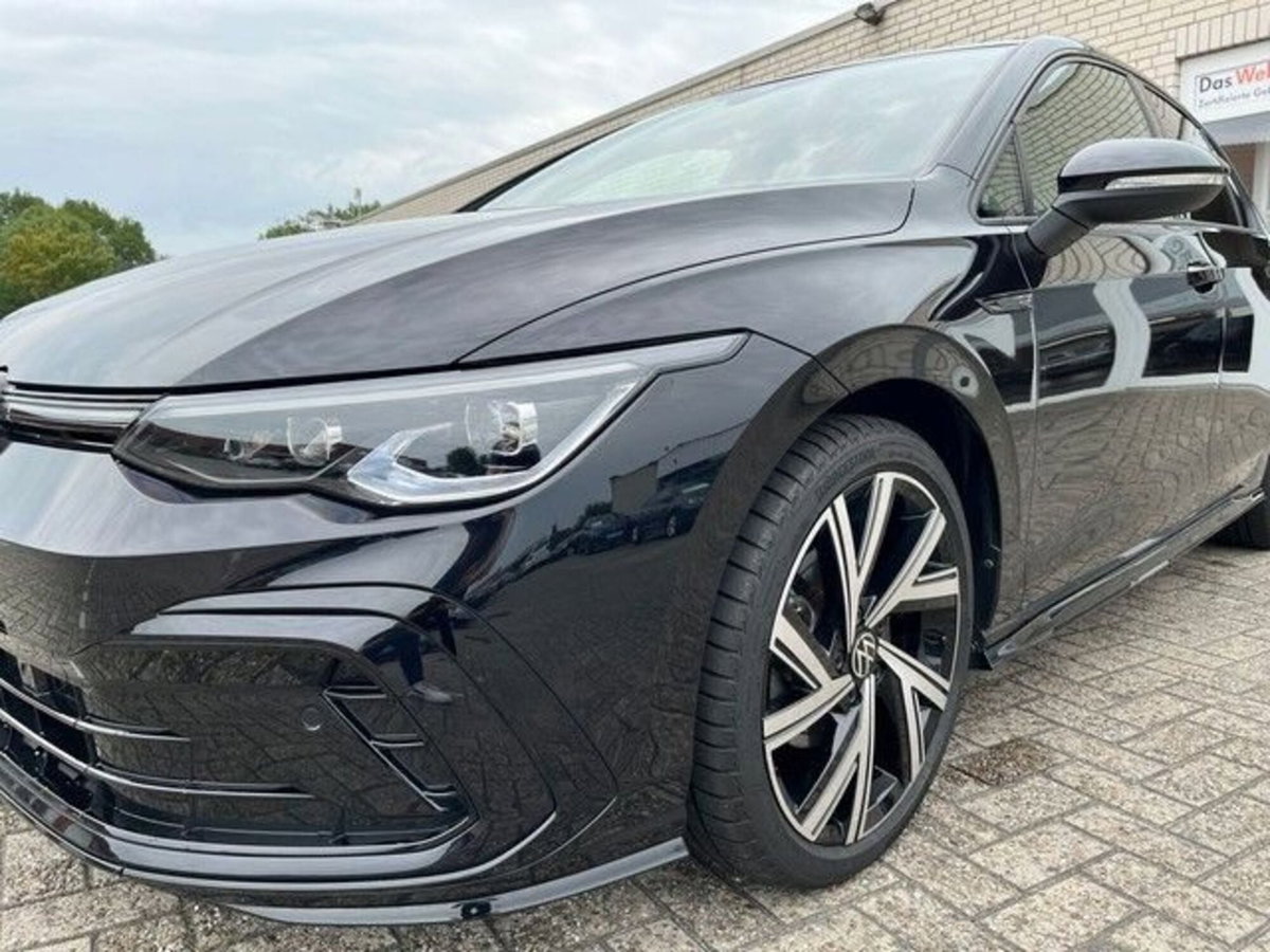 Volkswagen Golf 2.0 TDI 150 CV DSG SCR R-Line (2)
