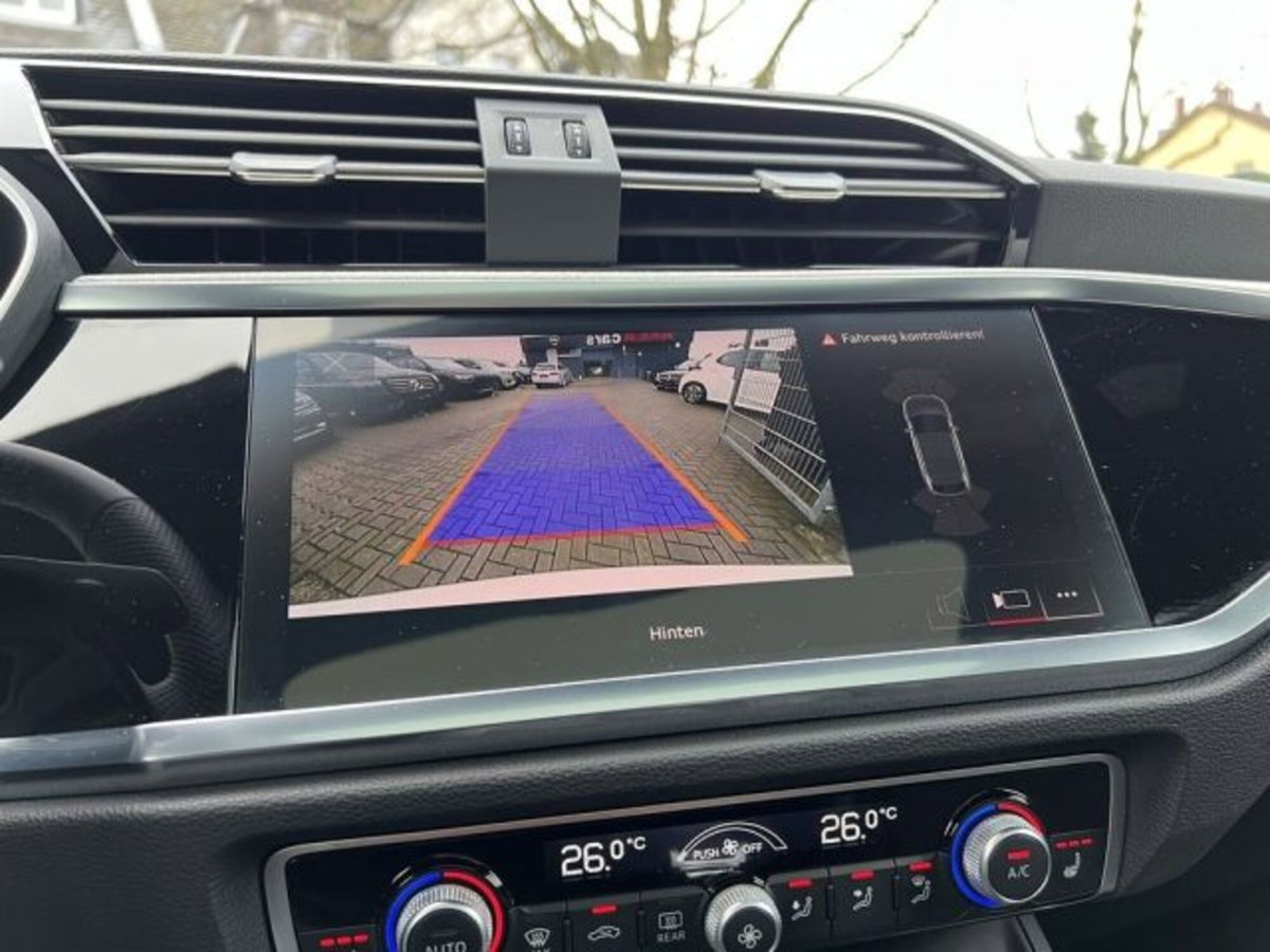 Audi Q3 Sportback 35 TDI quattro S tronic S line edition (15)